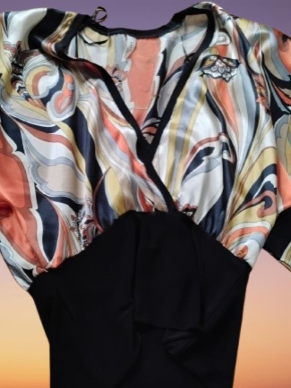 Abstract Top 🧡 💛 🖤